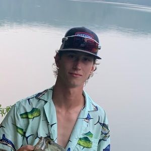 Meet your Posher, Eli